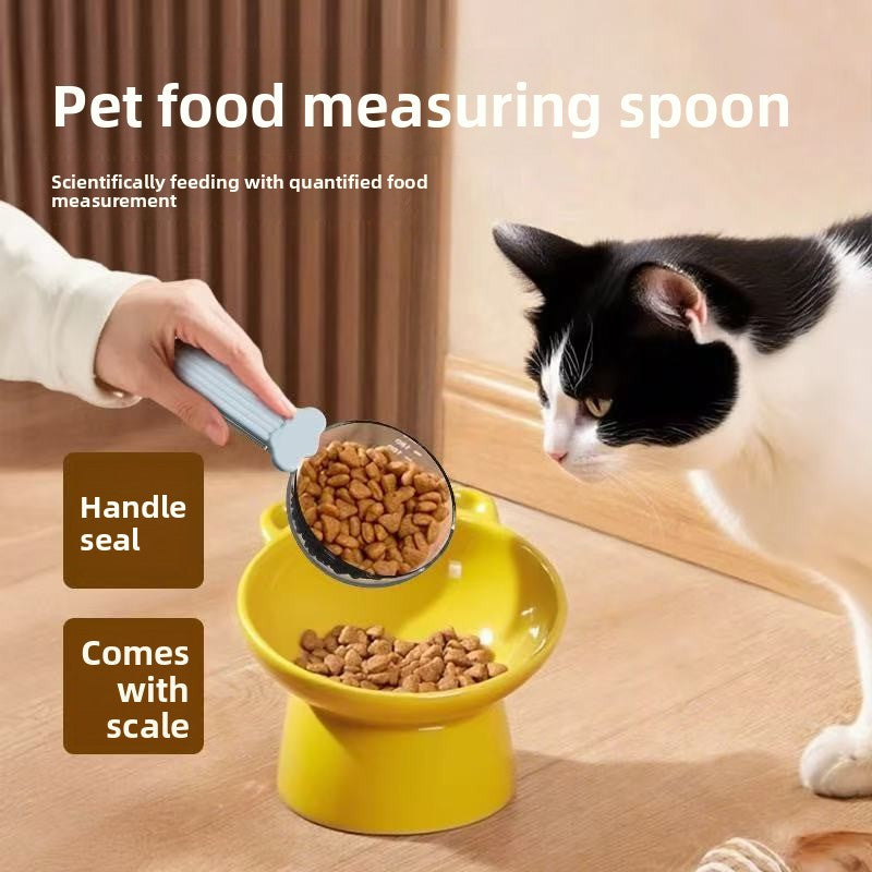 Pet Food Scoop with Scale and Clip